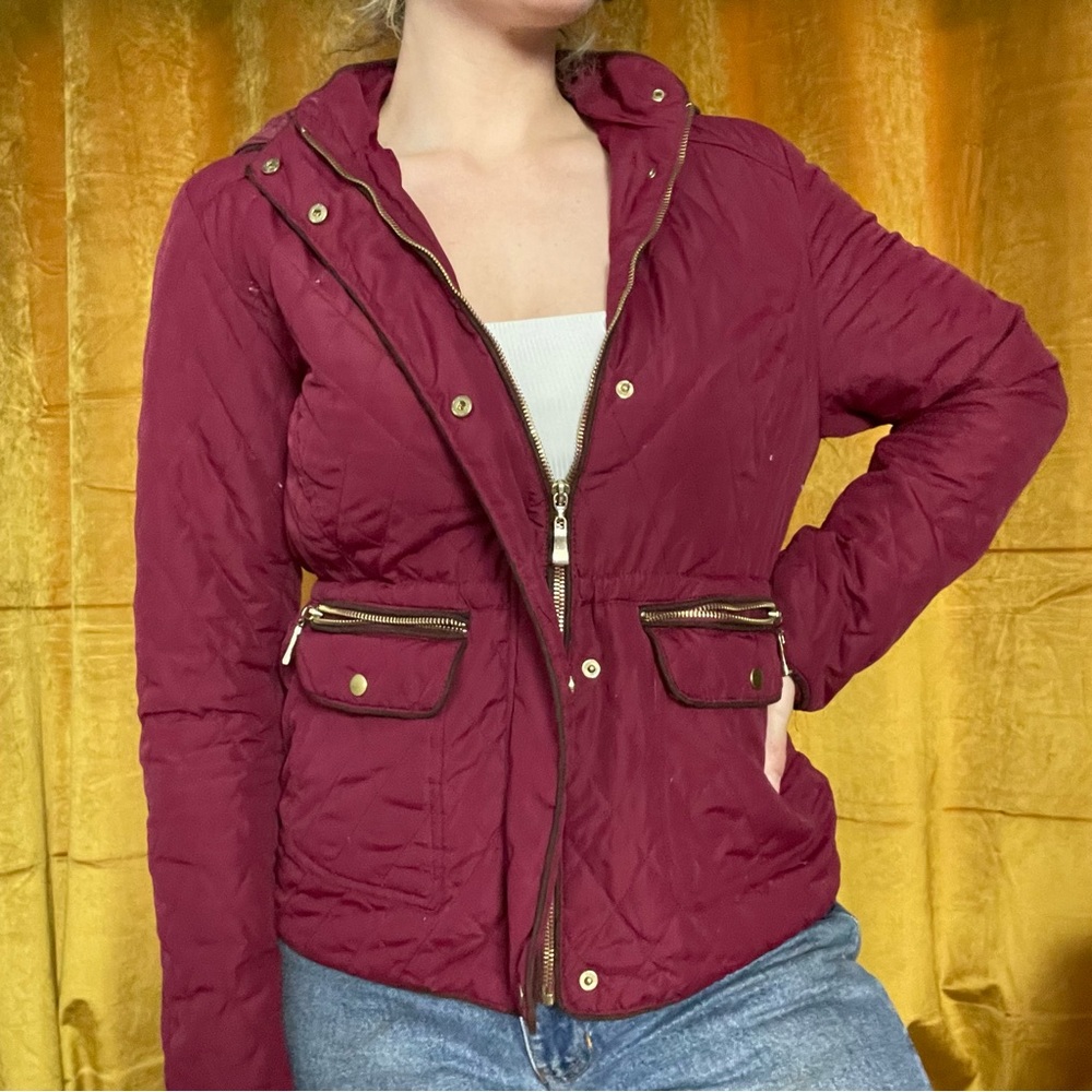 Light quilted pattern jacket - Picture 2 of 6